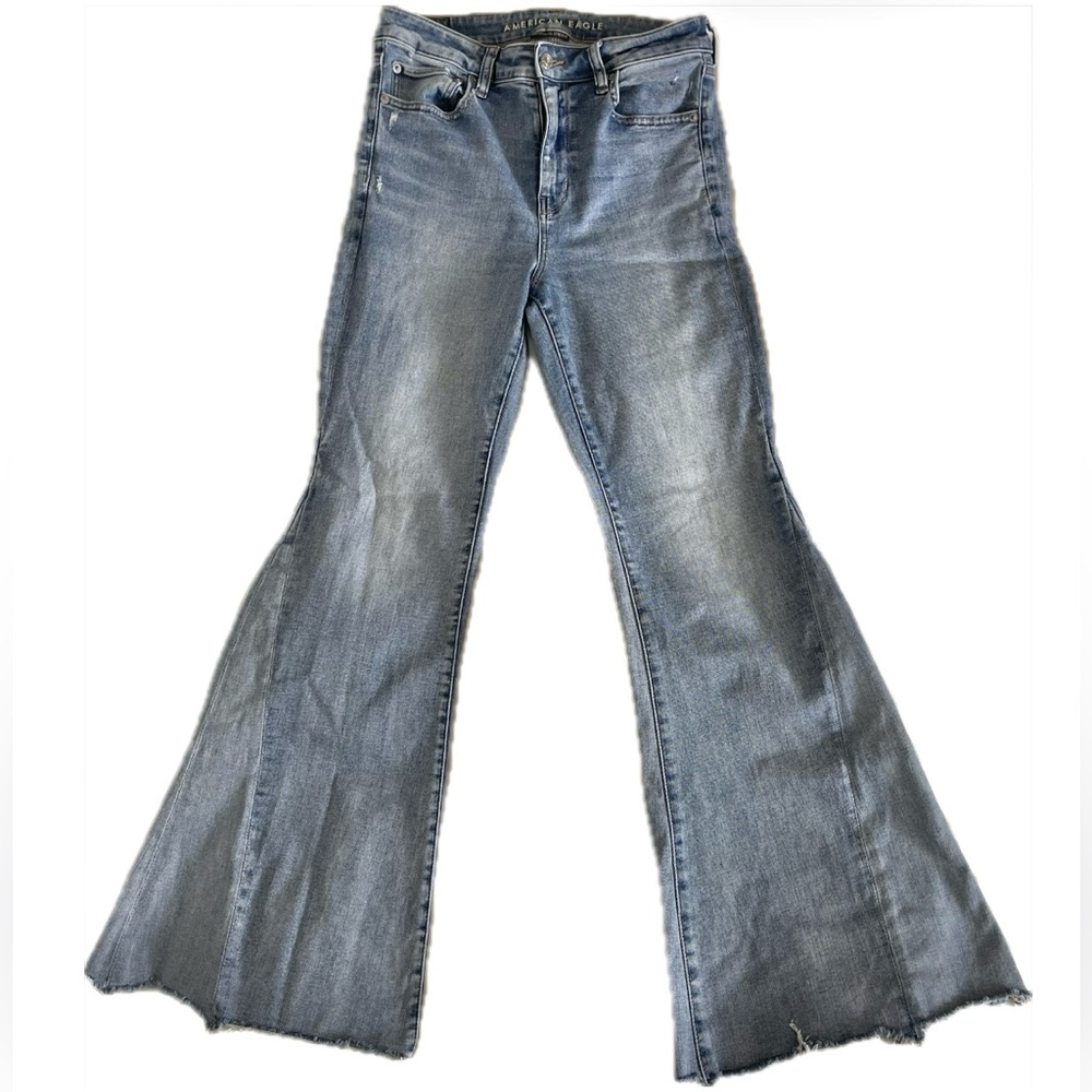 American Eagle Outfitters | High Rise Festival Flare Jeans